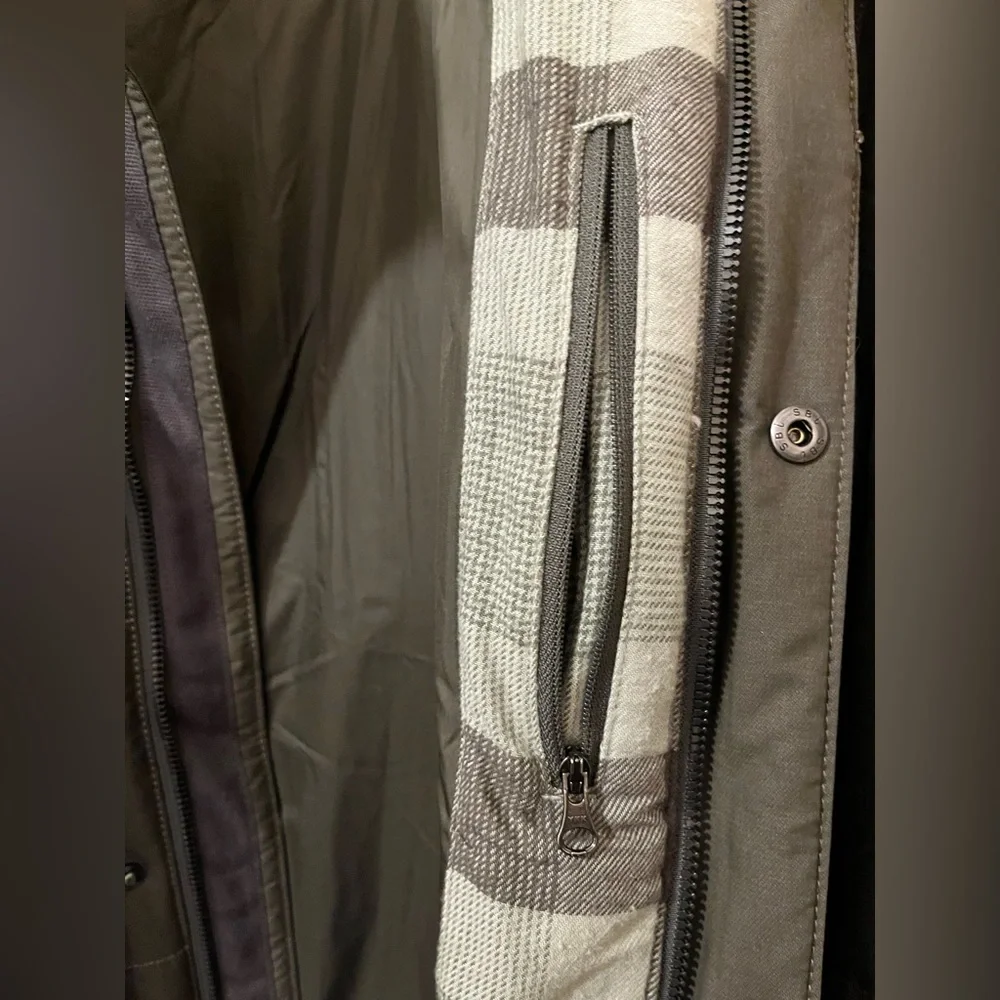 Columbia Men's Ridgestone Insulated Jacket | Peatmoss (Olive Green) | Large - Picture 7 of 10